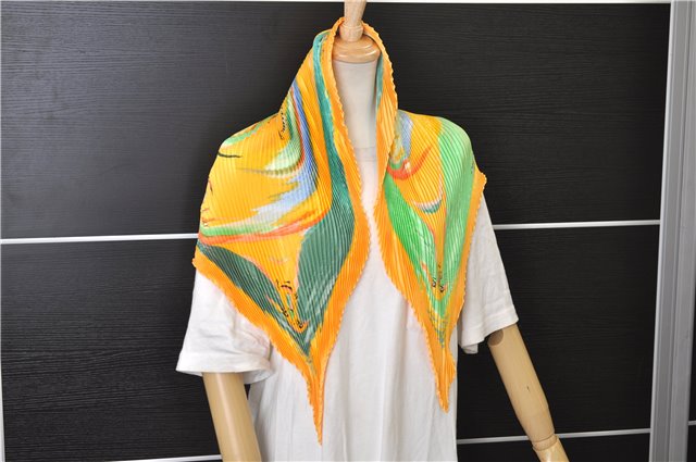 Authentic HERMES Pleats Scarf 