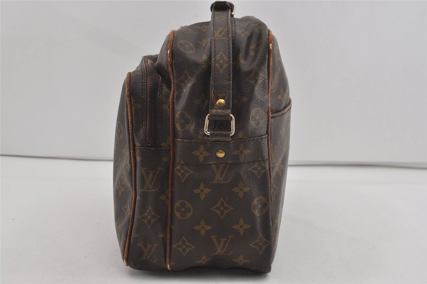 Authentic Louis Vuitton Monogram Nile 34 Shoulder Cross Body Bag Old Model 2581I