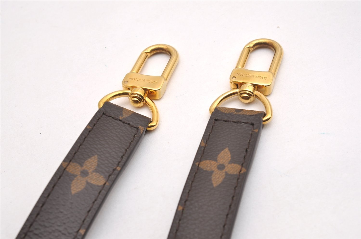 Authentic Louis Vuitton Monogram Shoulder Strap 24.4-28.3