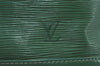 Authentic Louis Vuitton Epi Noe Shoulder Drawstring Bag Green M44004 LV 2591I