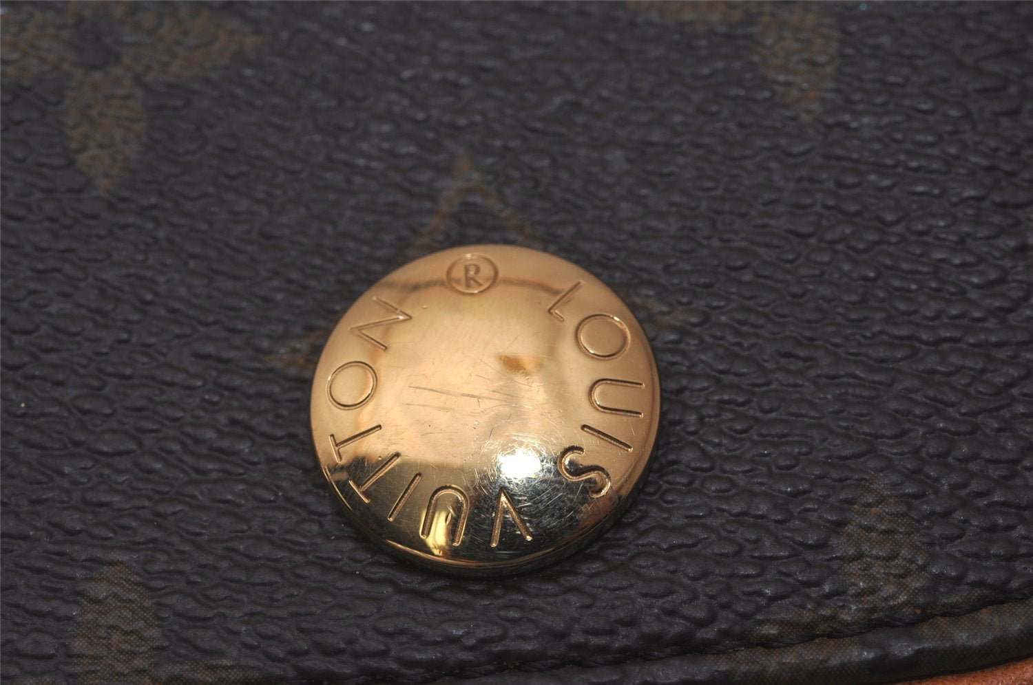 Authentic Louis Vuitton Monogram Pochette Cancun Shoulder Pouch M60018 LV 2594I