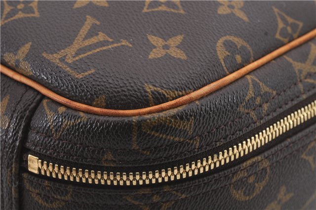 Authentic Louis Vuitton Monogram Excursion Hand Bag M41450 LV 2595D