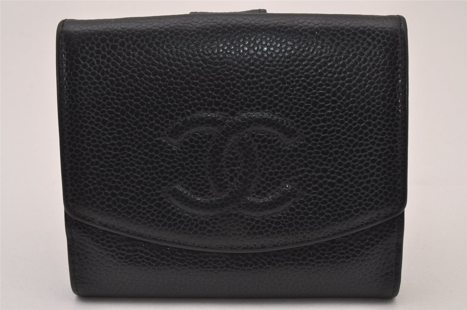 Authentic CHANEL Vintage Caviar Skin CoCo Mark Bifold Wallet Purse Black 2608I