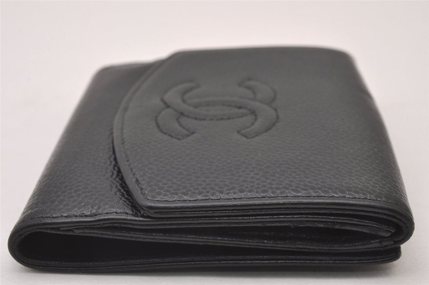 Authentic CHANEL Vintage Caviar Skin CoCo Mark Bifold Wallet Purse Black 2608I