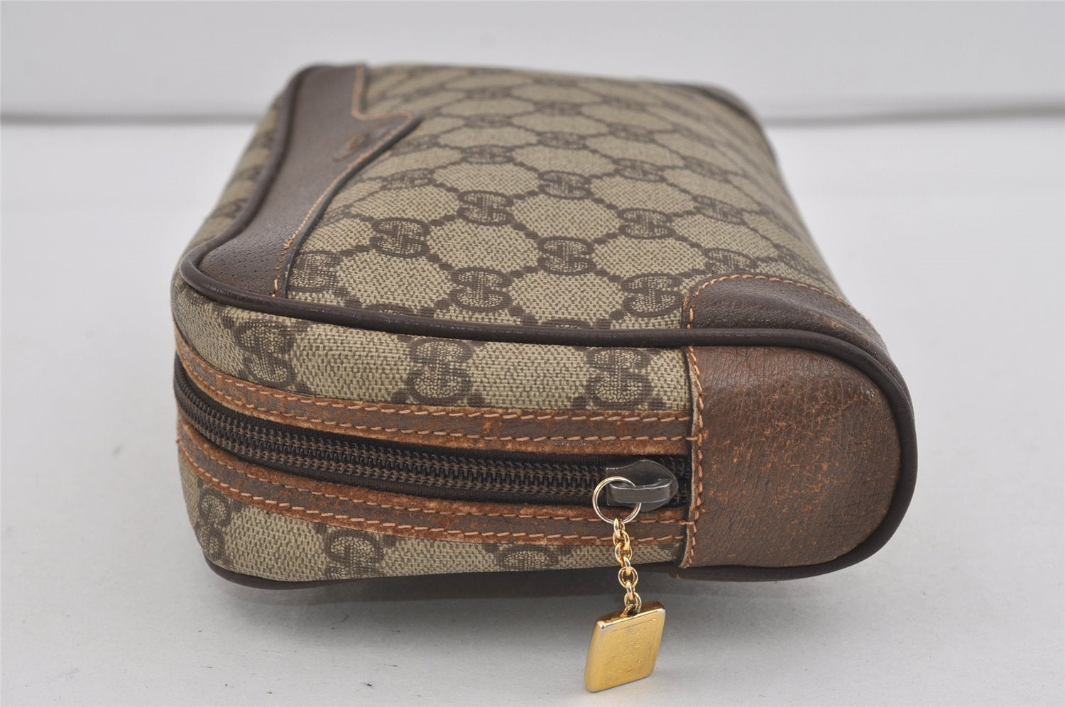 Authentic GUCCI Vintage Clutch Hand Bag Purse GG PVC Leather Brown 2612I