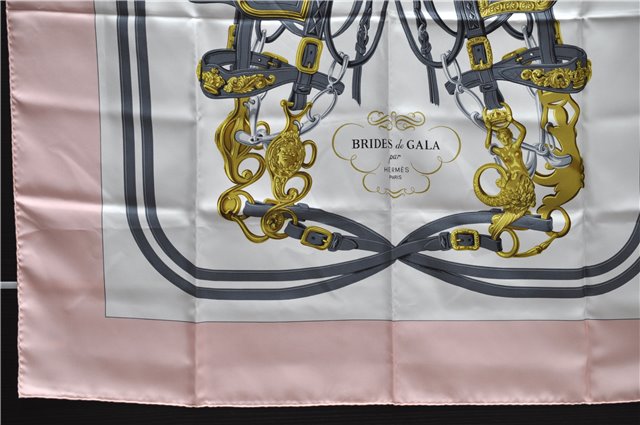 Authentic HERMES Carre 90 Scarf 