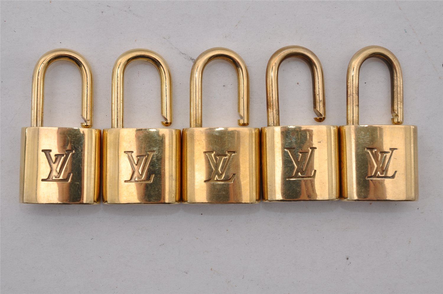 Authentic Louis Vuitton Padlock Gold 10Set LV 2617I