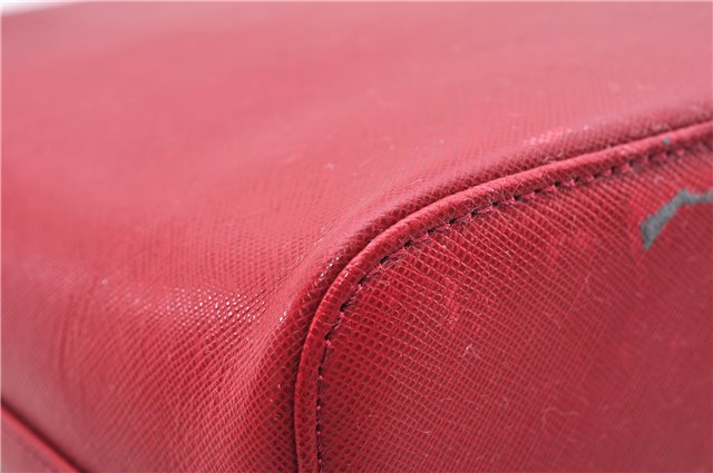 Authentic BURBERRY Vintage Leather Shoulder Hand Bag Purse Red 2621E
