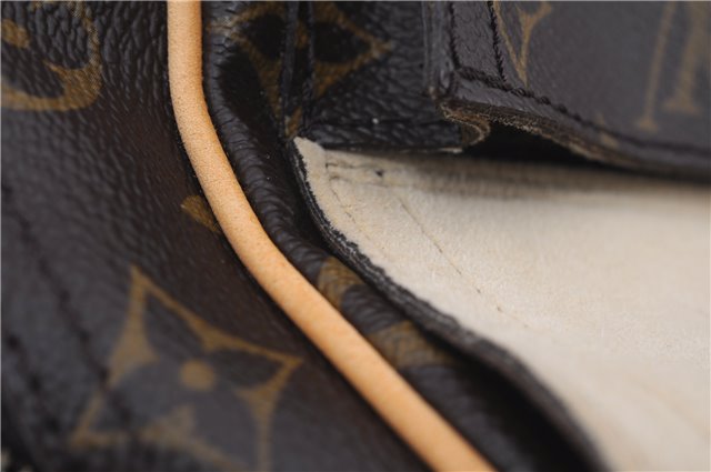 Authentic Louis Vuitton Monogram Manhattan PM Hand Bag Purse M40026 LV 2623F