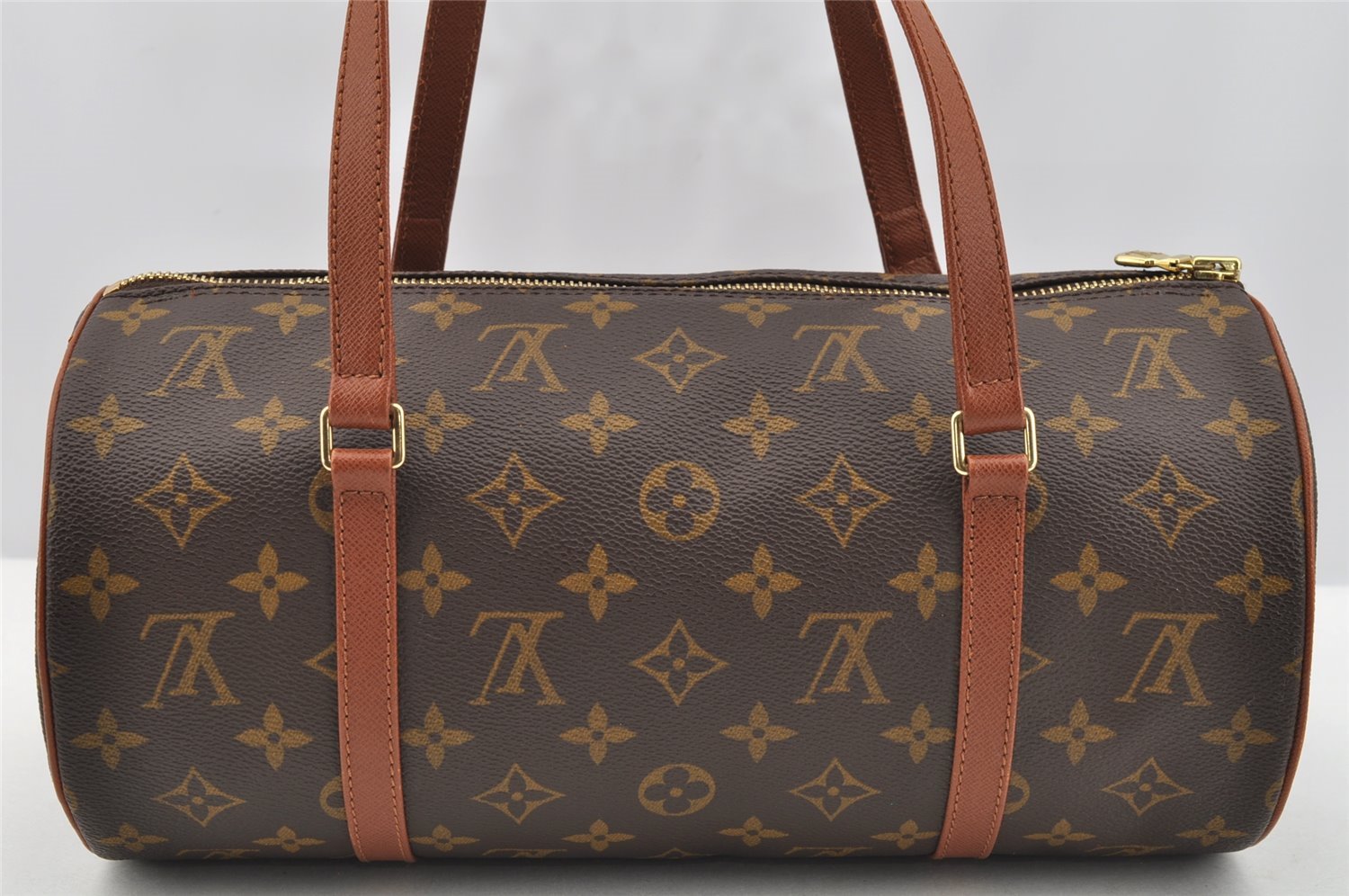 Authentic Louis Vuitton Monogram Papillon 30 Hand Bag Old Model LV 2626I