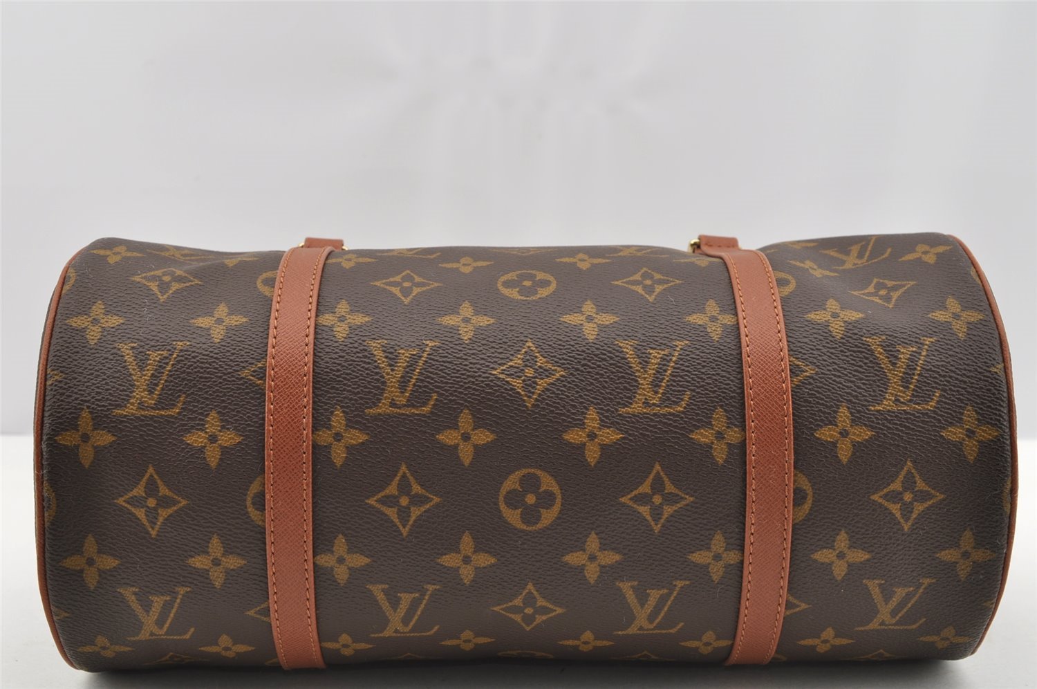 Authentic Louis Vuitton Monogram Papillon 30 Hand Bag Old Model LV 2626I
