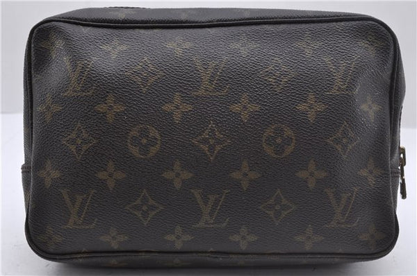Auth Louis Vuitton Monogram Trousse Toilette 23 Clutch Hand Bag M47524 LV 2628D