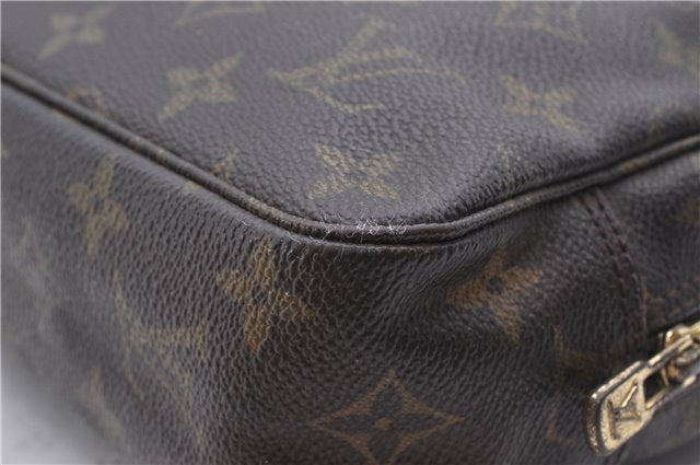 Auth Louis Vuitton Monogram Trousse Toilette 23 Clutch Hand Bag M47524 LV 2628D