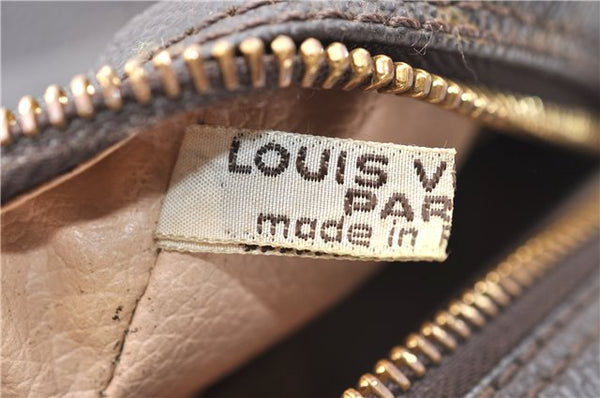 Auth Louis Vuitton Monogram Trousse Toilette 23 Clutch Hand Bag M47524 LV 2628D