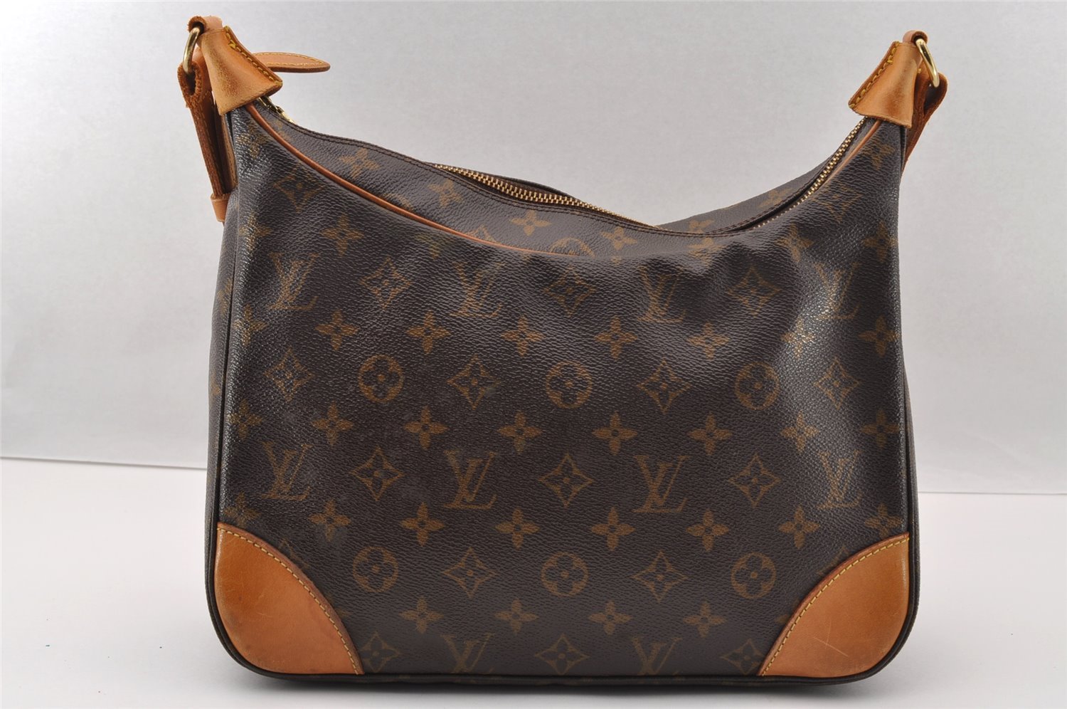Authentic Louis Vuitton Monogram Boulogne 30 Shoulder Cross Bag M52165 LV 2629I