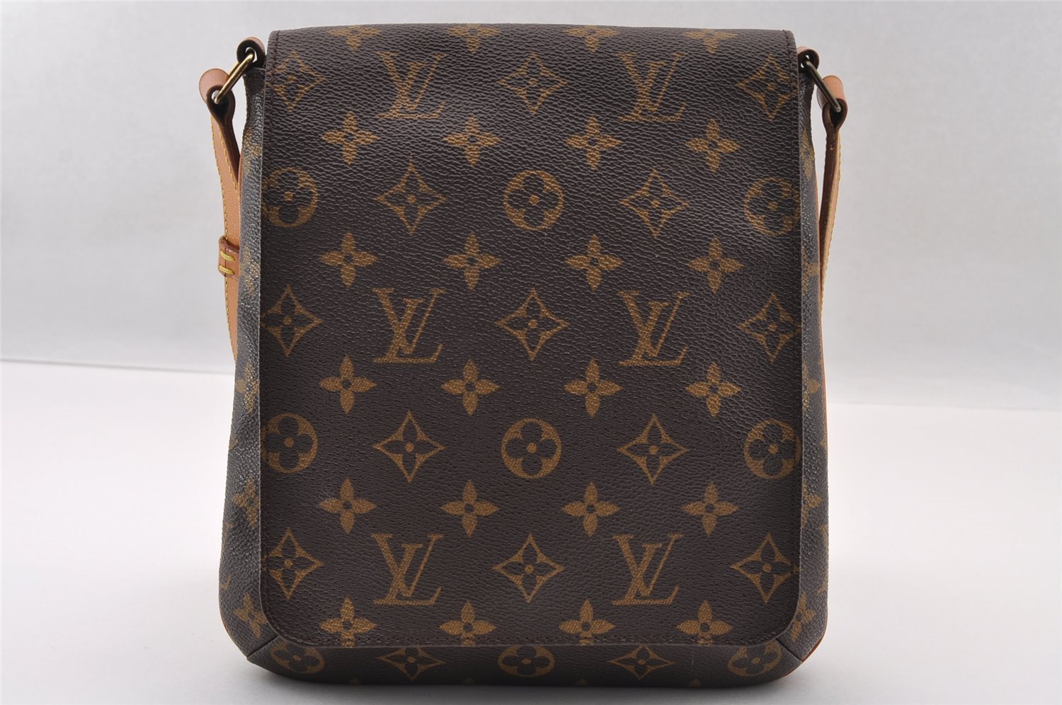 Authentic Louis Vuitton Monogram Musette Salsa Shoulder Bag Purse LV 2634I