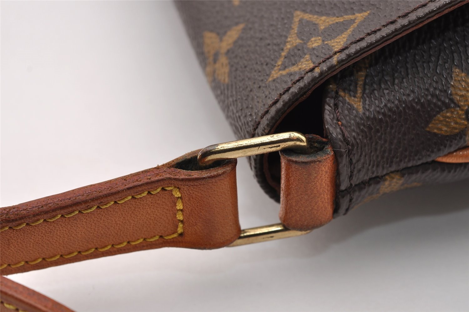 Authentic Louis Vuitton Monogram Musette Salsa Shoulder Bag Purse LV 2634I