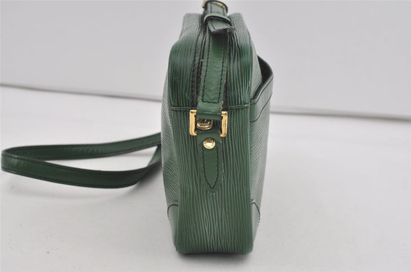 Auth Louis Vuitton Epi Trocadero 24 Shoulder Cross Bag Green M52314 LV 2638I