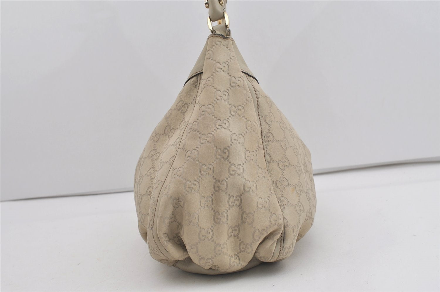 Authentic GUCCI Guccissima Abbey Shoulder Bag GG Leather 189833 White 2639I