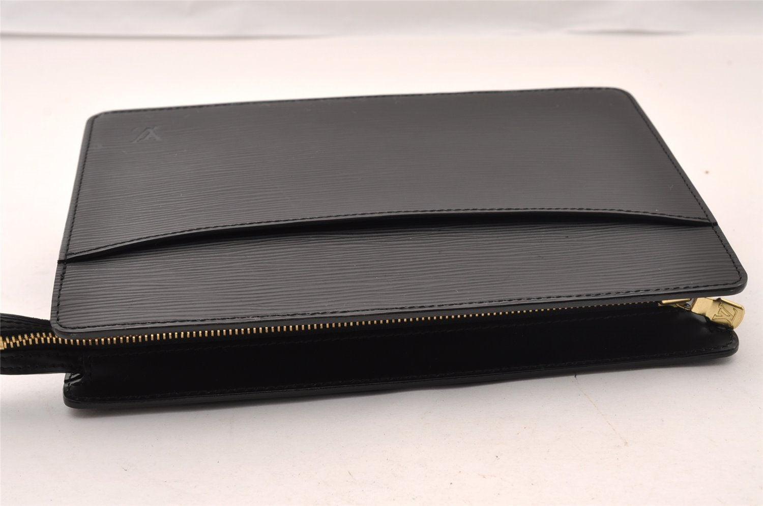 Authentic Louis Vuitton Epi Pochette Homme Clutch Hand Bag Black M52522 LV 2655I