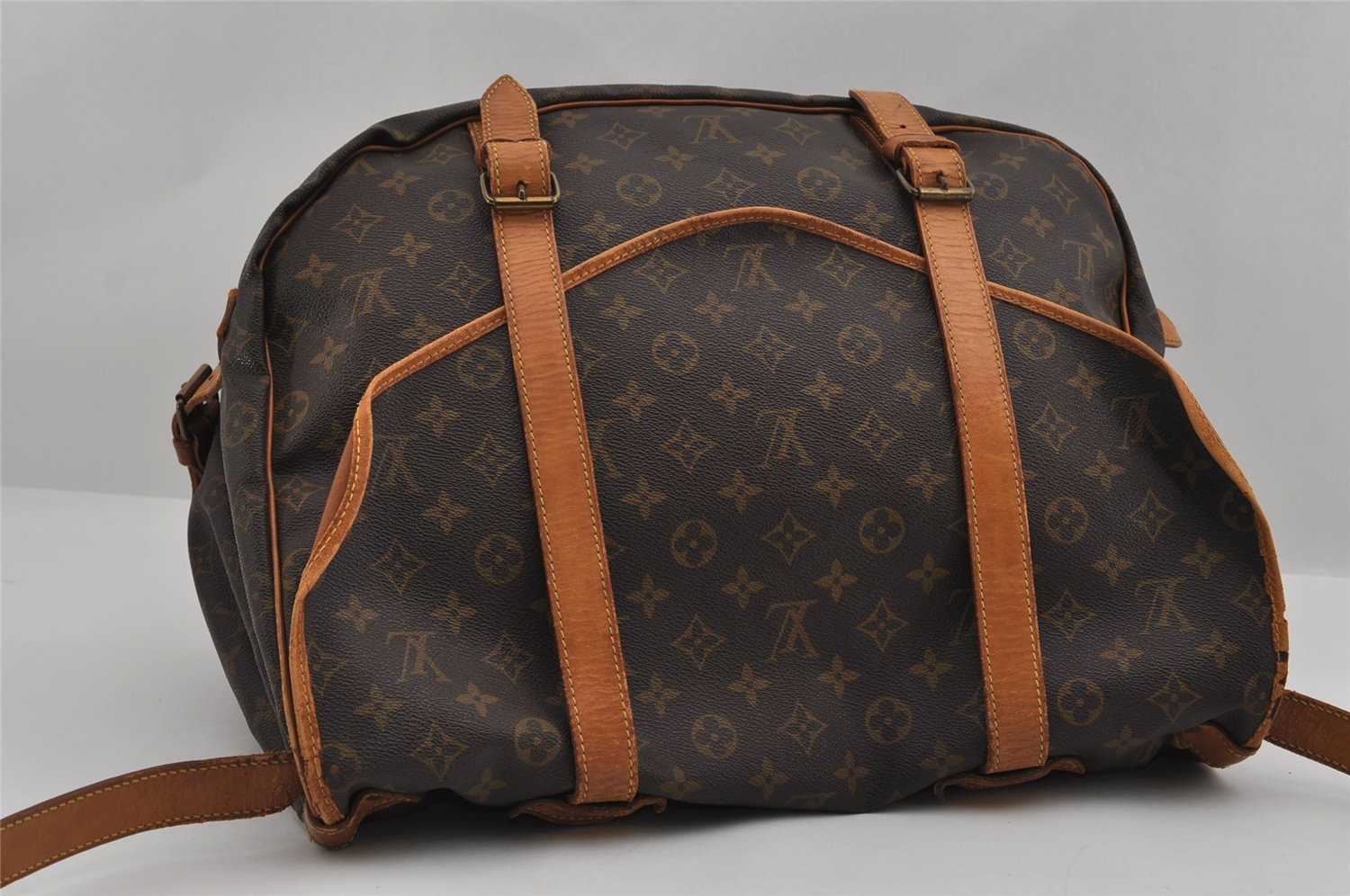 Authentic Louis Vuitton Monogram Saumur 43 Shoulder Cross Bag M42252 LV 2666I