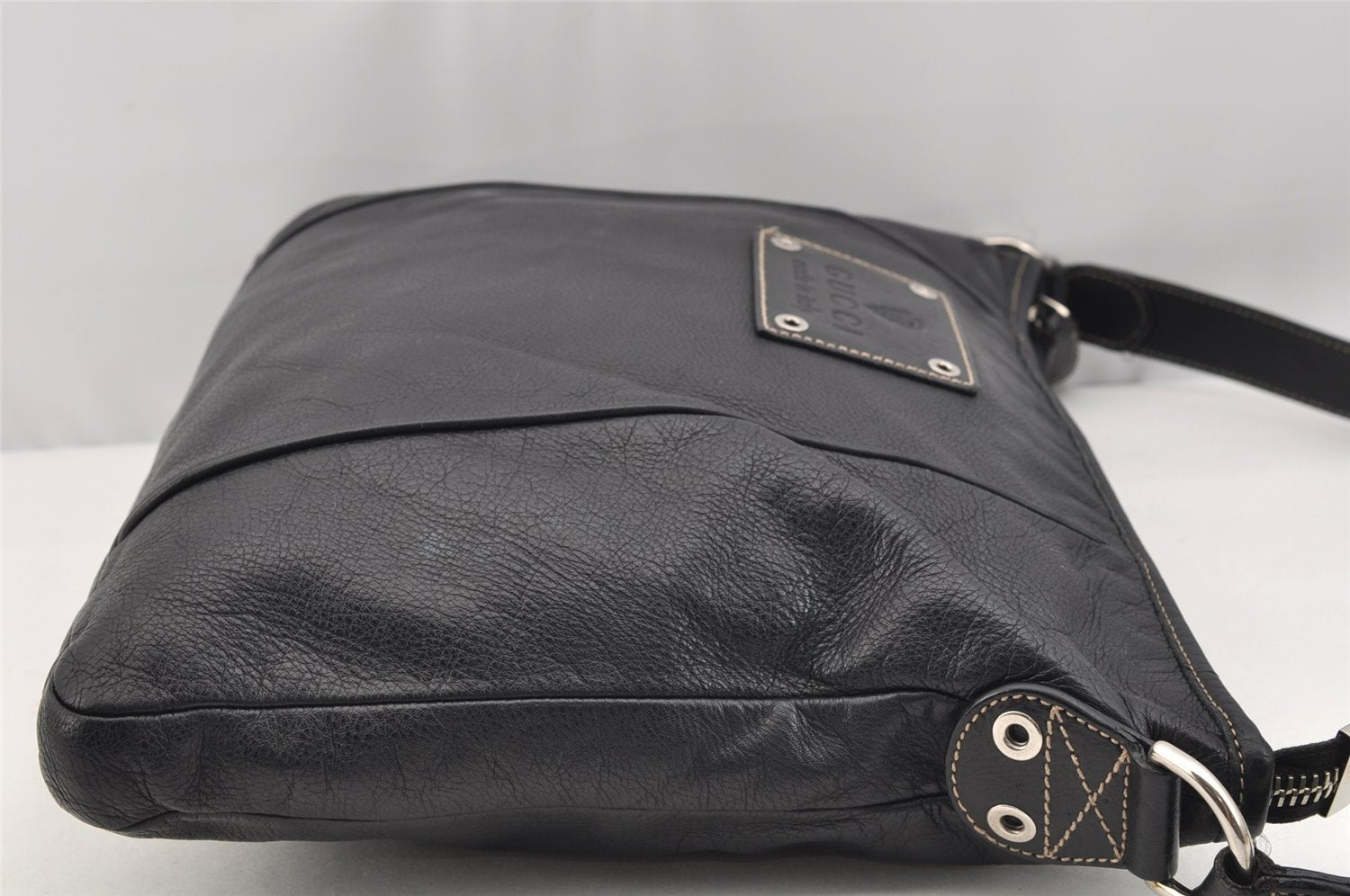 Authentic GUCCI Hysteria Vintage Shoulder Cross Body Bag Leather Black 2668I