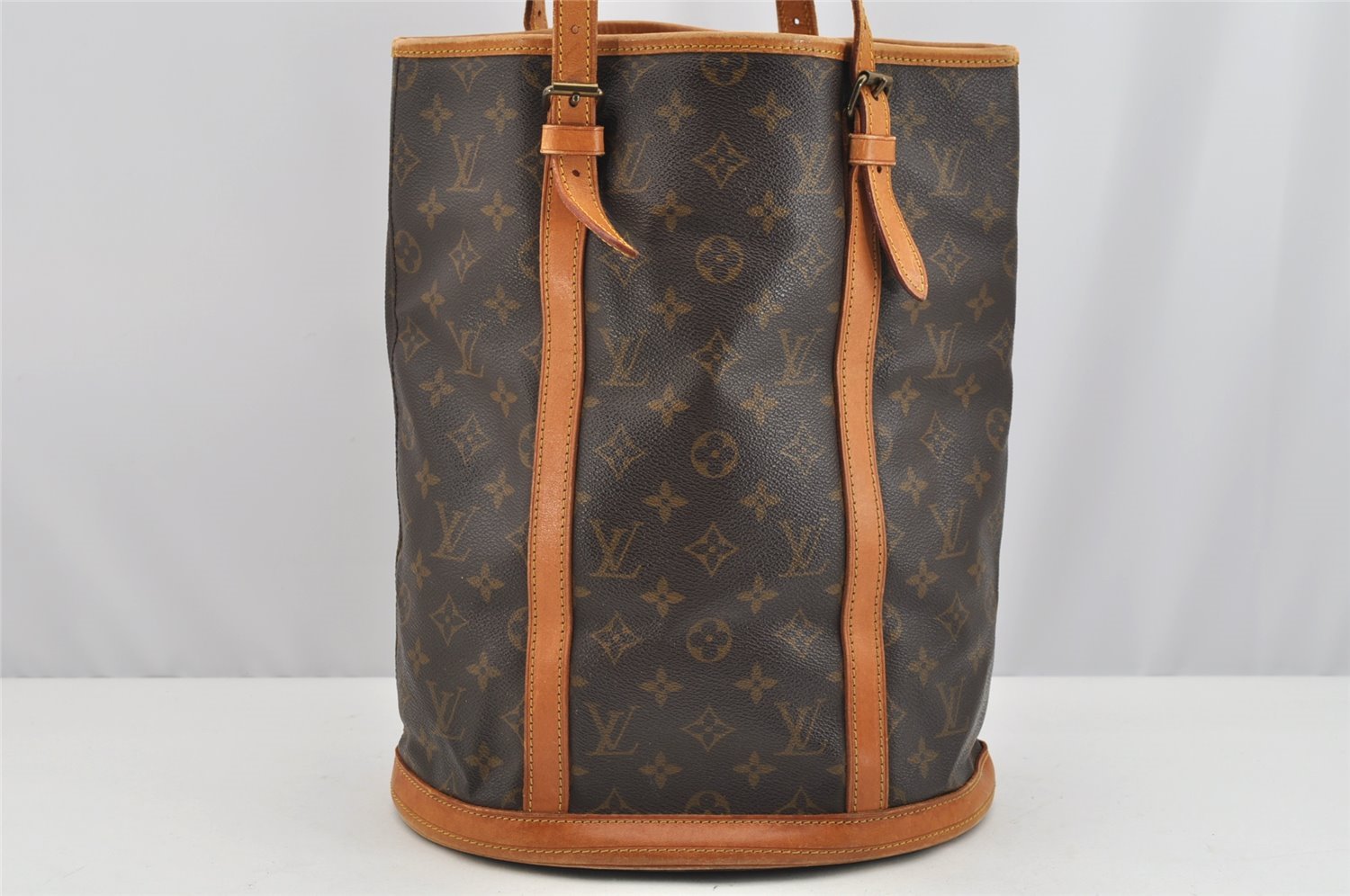 Authentic Louis Vuitton Monogram Bucket GM Shoulder Bag Old Model Junk 2670I