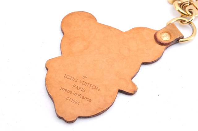 Auth Louis Vuitton Porte Cles Panda Charm Key Ring Leather Gold M62637 LV 2678E