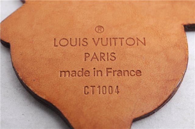 Auth Louis Vuitton Porte Cles Panda Charm Key Ring Leather Gold M62637 LV 2678E