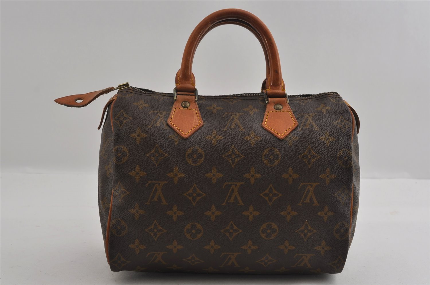 Authentic Louis Vuitton Monogram Speedy 25 Boston Hand Bag M41528 LV 2678I