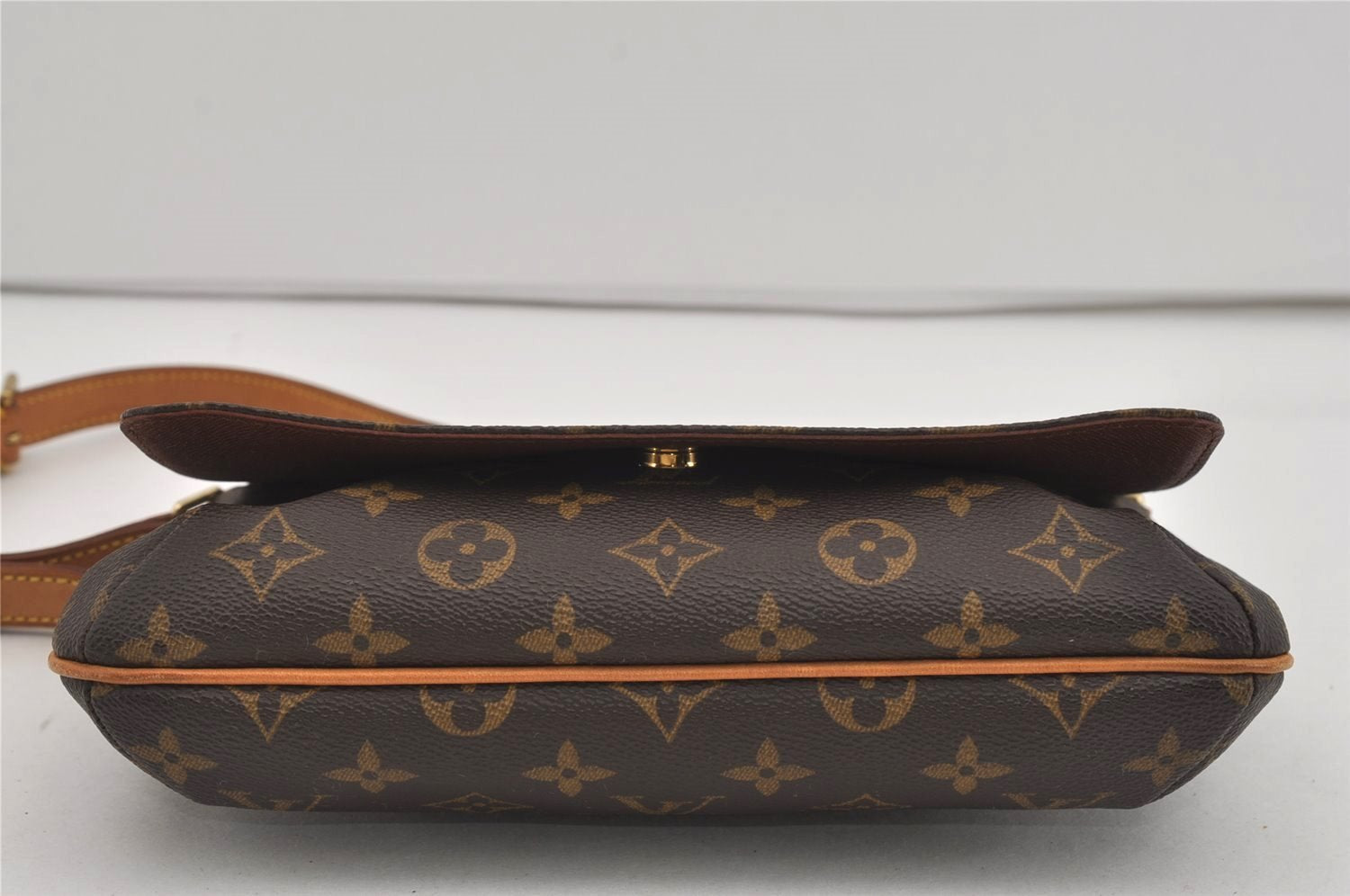 Authentic Louis Vuitton Monogram Musette Tango Shoulder Bag M51257 LV 2679I