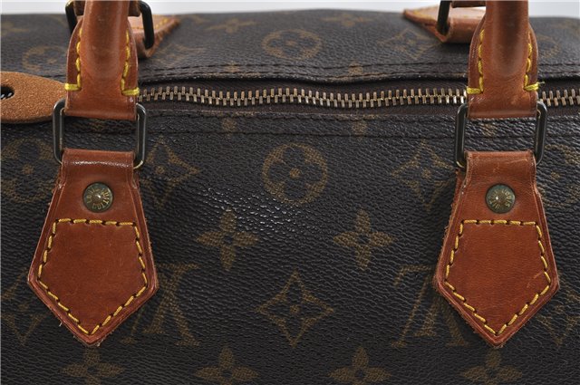 Authentic Louis Vuitton Monogram Speedy 30 Hand Bag M41526 LV 2689D