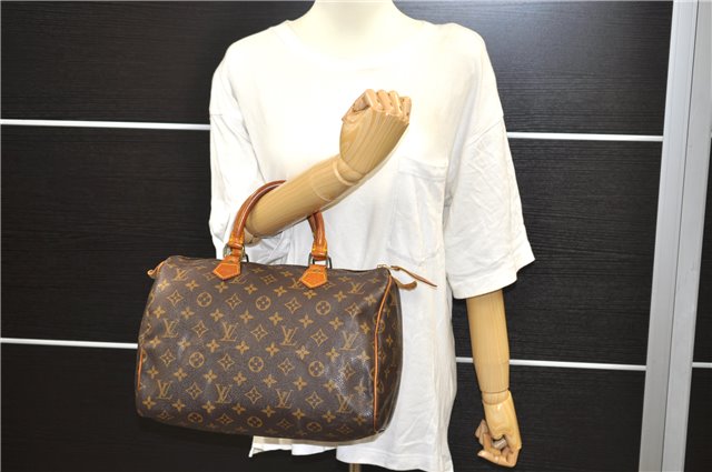 Authentic Louis Vuitton Monogram Speedy 30 Hand Bag M41526 LV 2689D