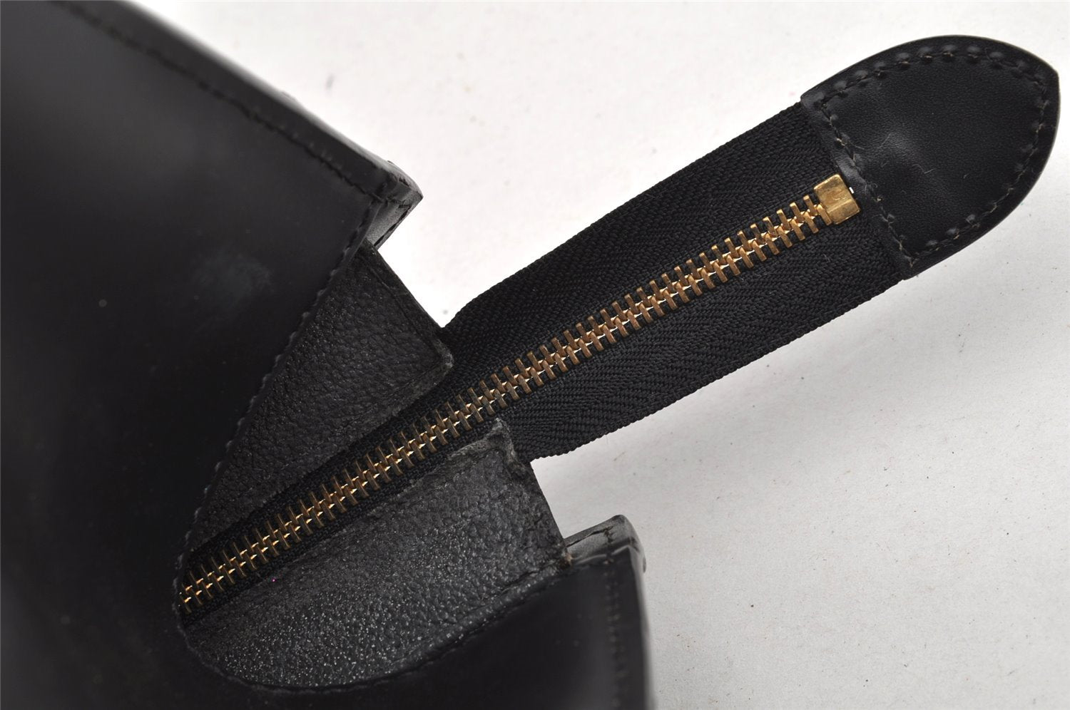 Authentic Louis Vuitton Epi Riviera Hand Bag Black M48182 LV Junk 2692I