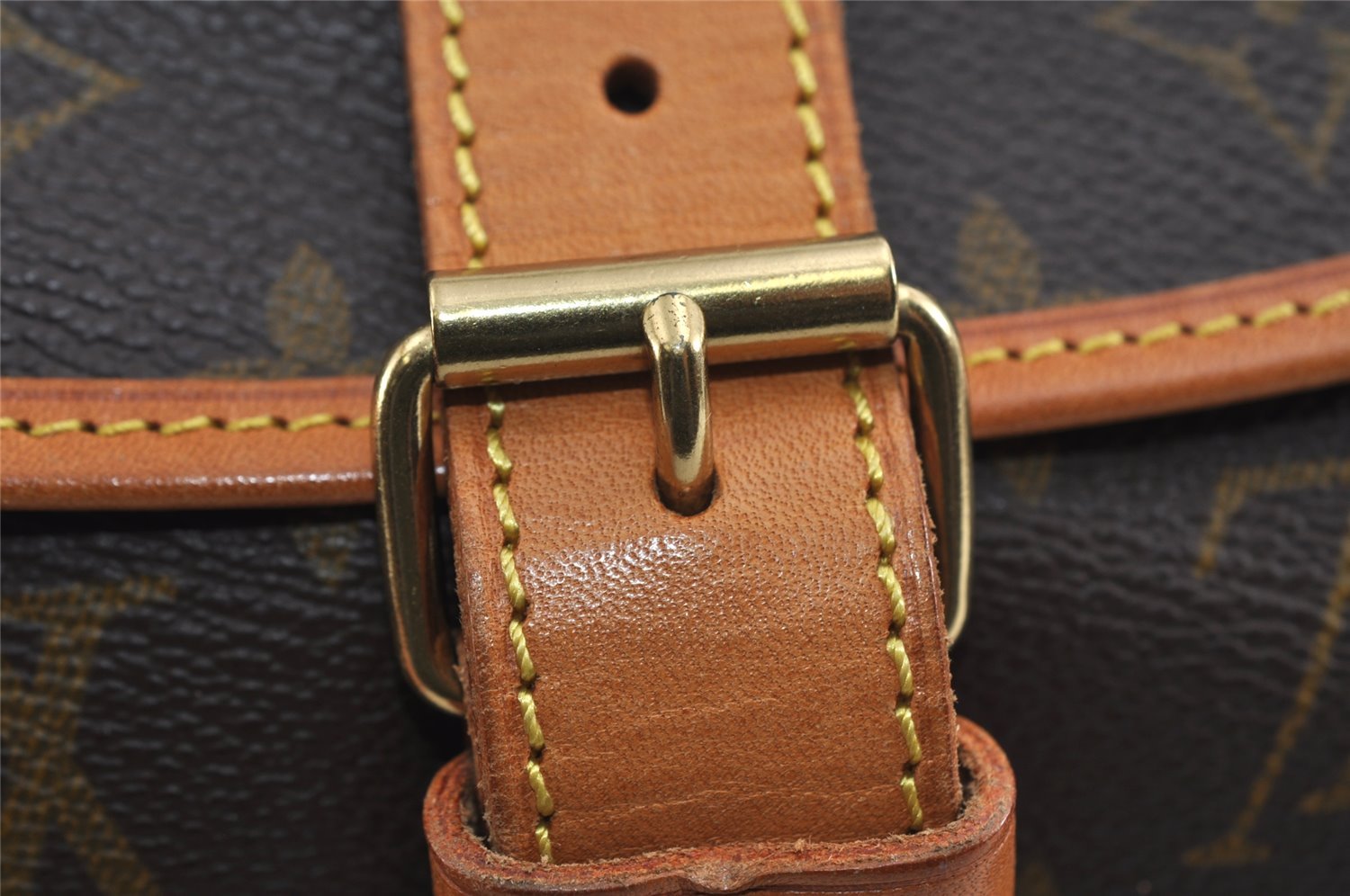 Authentic Louis Vuitton Monogram Saumur 35 Shoulder Cross Bag M42254 LV 2693I