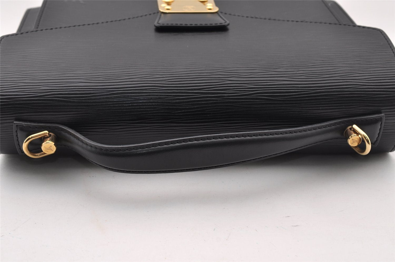 Authentic Louis Vuitton Epi Monceau 2Way Shoulder Hand Bag Black M52122 LV 2695I