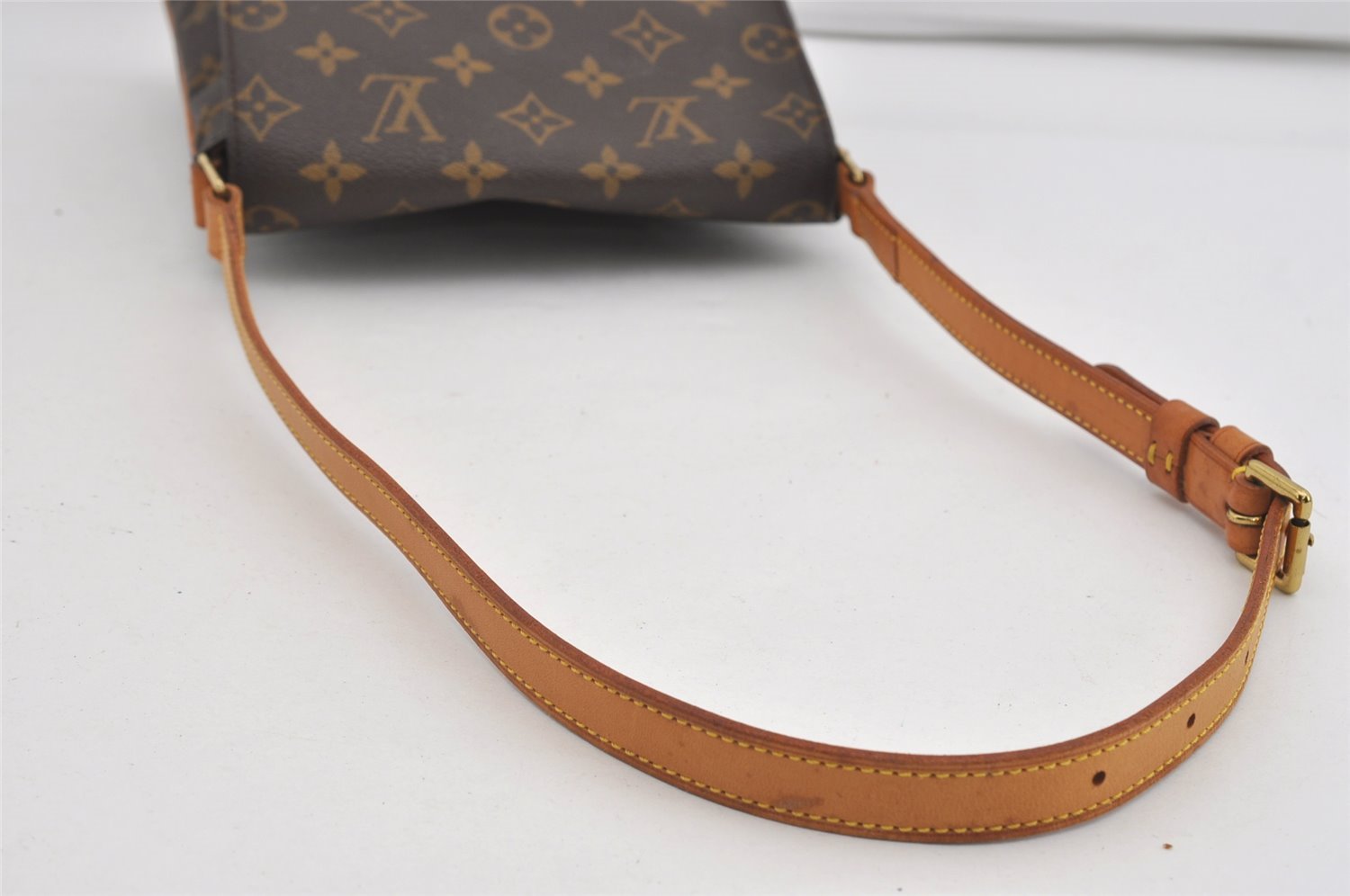 Authentic Louis Vuitton Monogram Musette Salsa Shoulder Bag Purse LV 2696I
