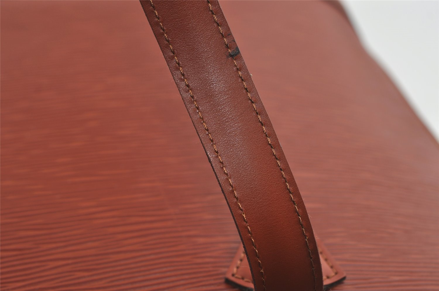 Authentic Louis Vuitton Epi Lussac Shoulder Tote Bag Brown M52283 LV 2697I