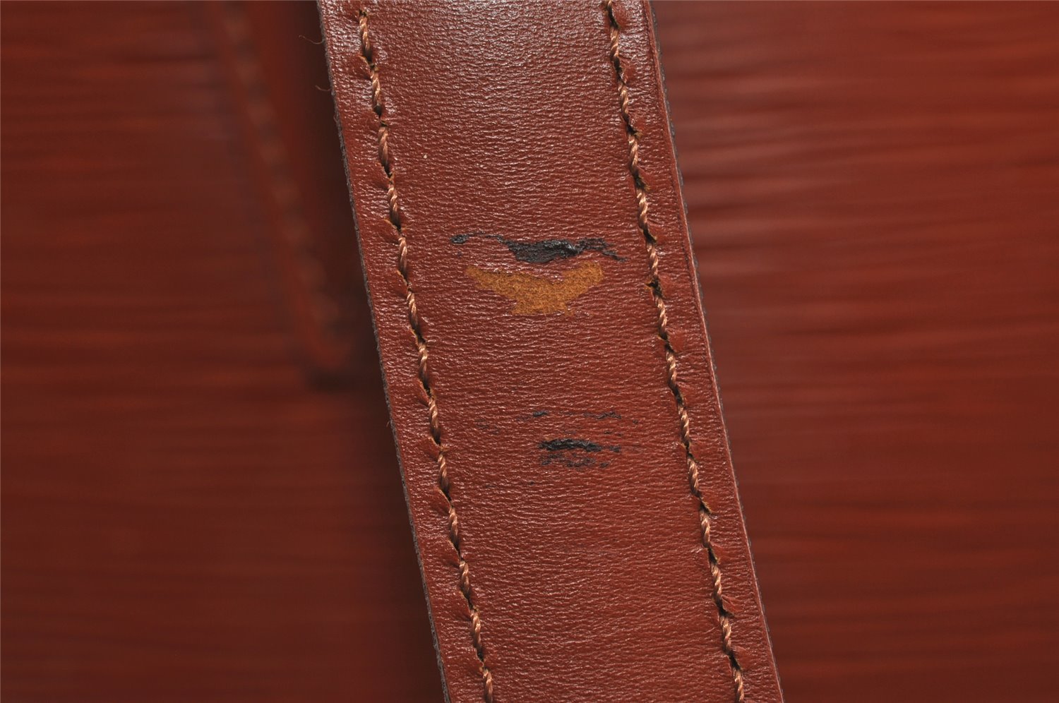 Authentic Louis Vuitton Epi Lussac Shoulder Tote Bag Brown M52283 LV 2697I