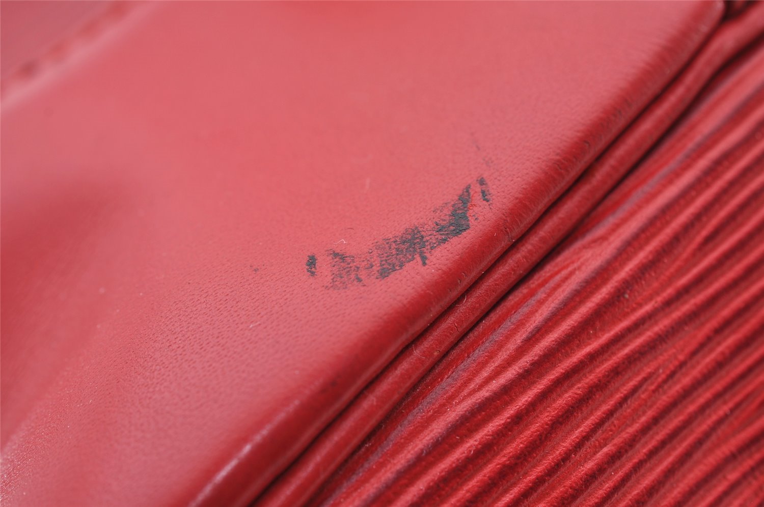 Authentic Louis Vuitton Epi Randonnee PM Shoulder Bag Red LV 2698I