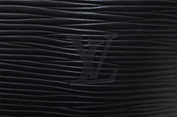 Authentic Louis Vuitton Epi Cluny Shoulder Bag Purse Black M52252 LV 2705I