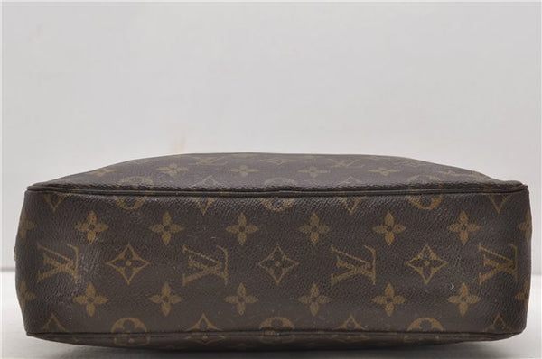Auth Louis Vuitton Monogram Trousse Toilette 28 Clutch Hand Bag M47522 LV 2717D