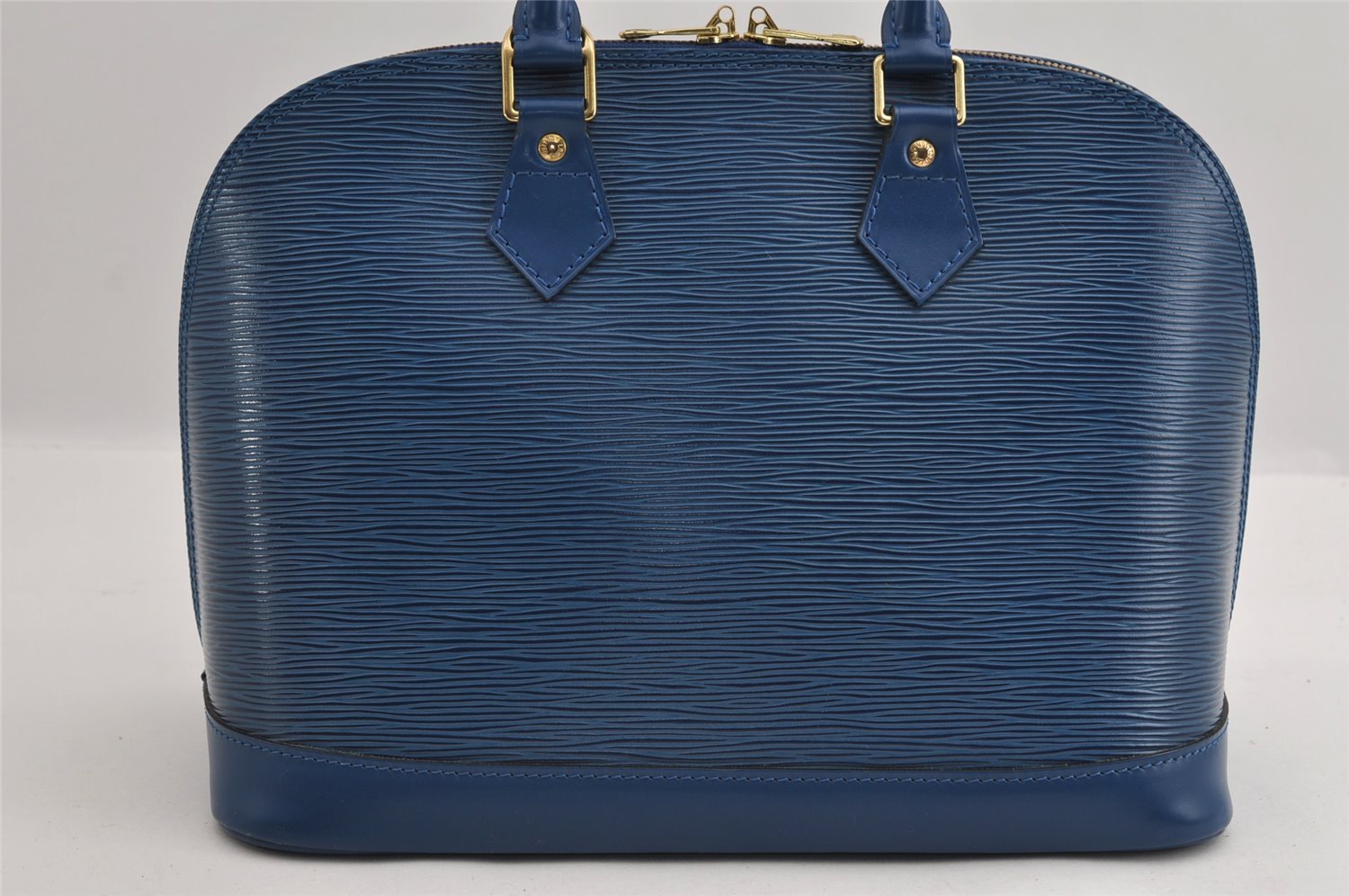 Authentic Louis Vuitton Epi Alma PM Hand Bag Blue M52145 LV 2717I