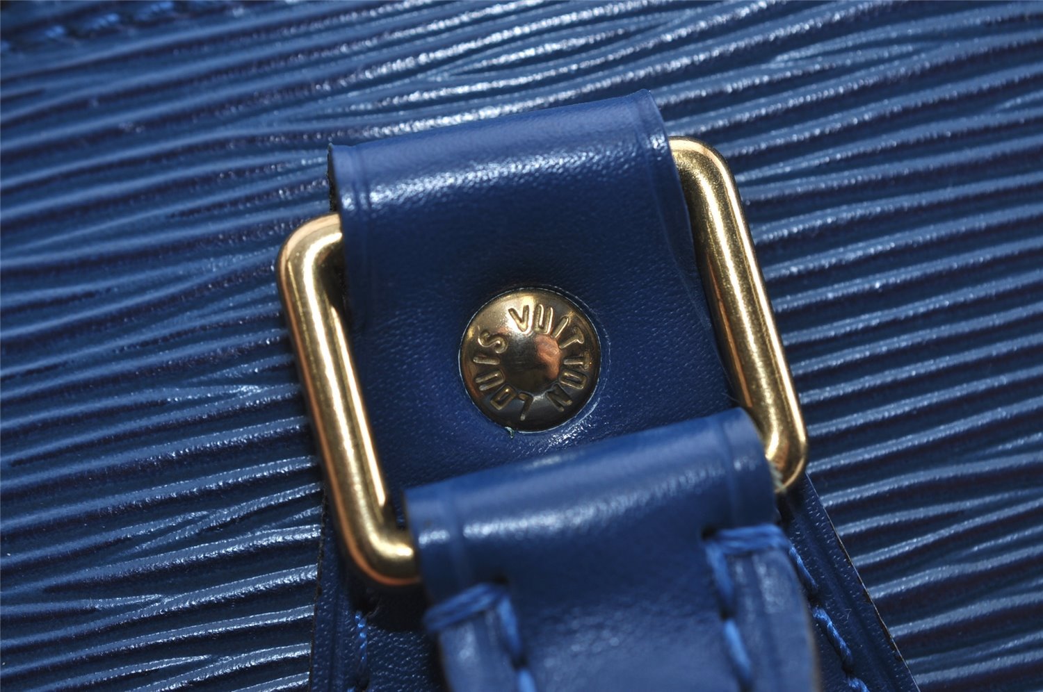 Authentic Louis Vuitton Epi Alma PM Hand Bag Blue M52145 LV 2717I