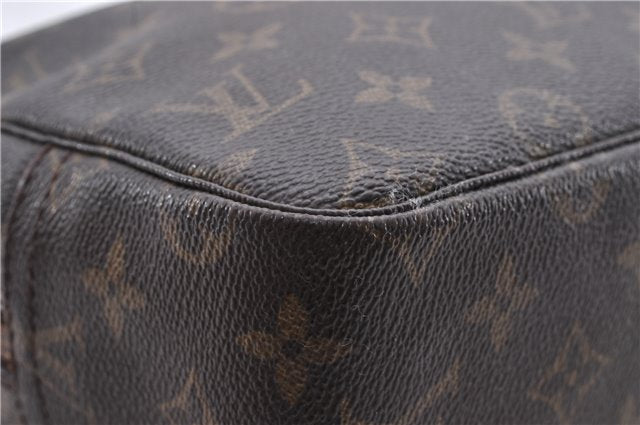 Auth Louis Vuitton Monogram Trousse Toilette 28 Clutch Hand Bag M47522 LV 2721D