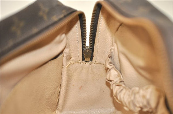 Auth Louis Vuitton Monogram Trousse Toilette 28 Clutch Hand Bag M47522 LV 2721D