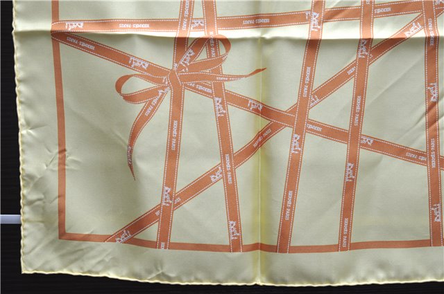 Authentic HERMES Petit Carre 40 Scarf Handkerchief 