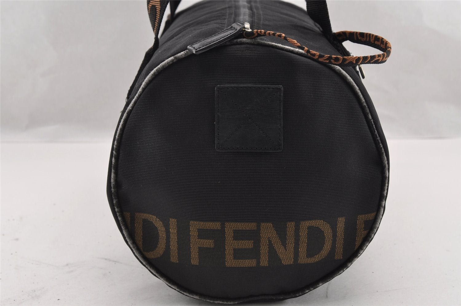 Authentic FENDI Nylon Leather Shoulder Hand Bag Purse Black Junk 2731I