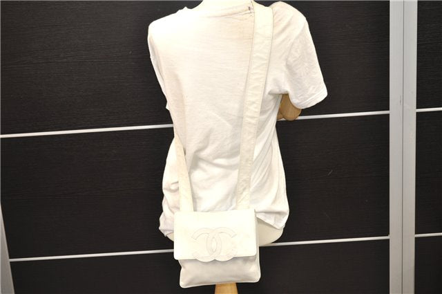 Authentic CHANEL Calf Skin CoCo Mark Shoulder Cross Body Bag Purse White 2735E