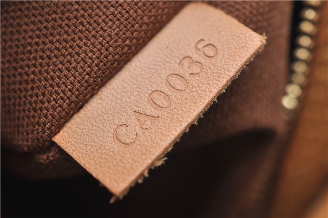 Authentic Louis Vuitton Monogram Batignolles Horizontal Tote Bag M51154 LV 2741D